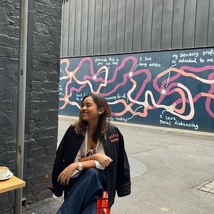 Meet your Posher, Miranti